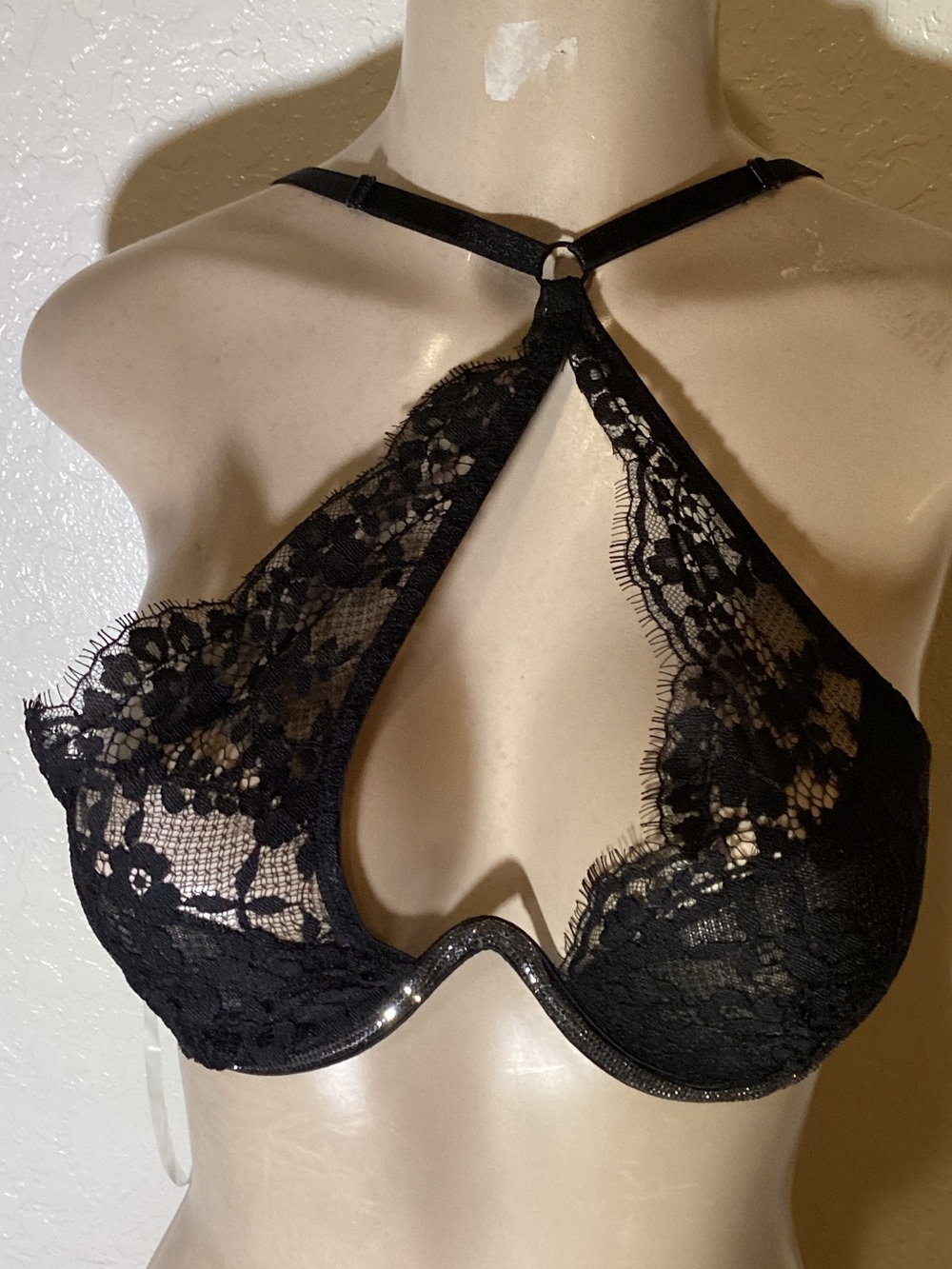 Victoria's Secret Black Lace Harness Underwire Bra